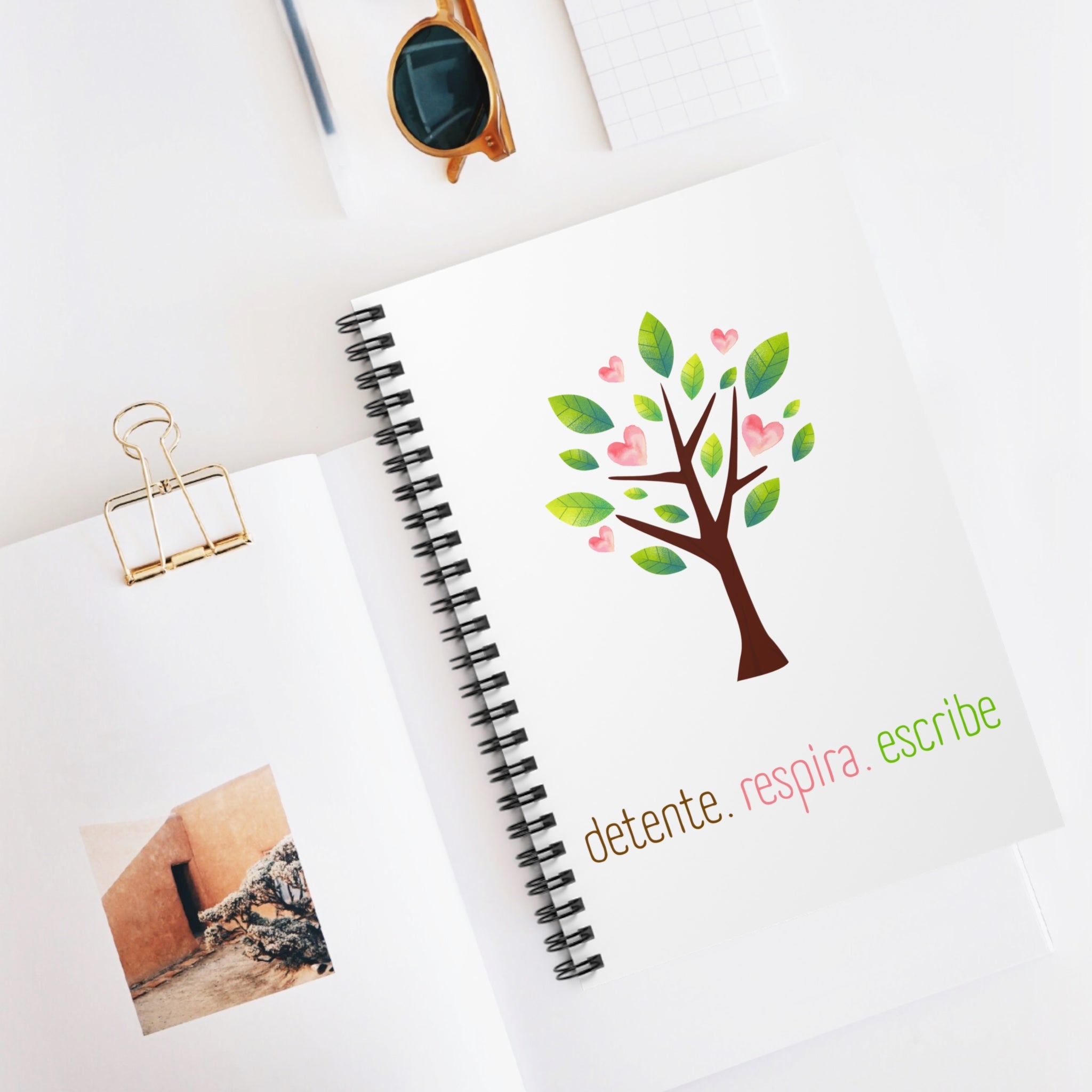 Libreta de espiral — "detente. respira. escribe." Floral Tree Journal