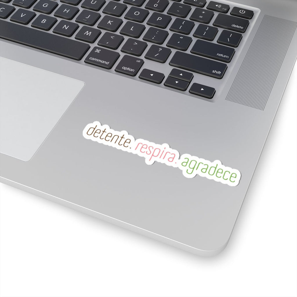 Grateful Sticker — "detente. respira. agradece" Relax, Breathe, Be Grateful Decal - Papeles Verdes